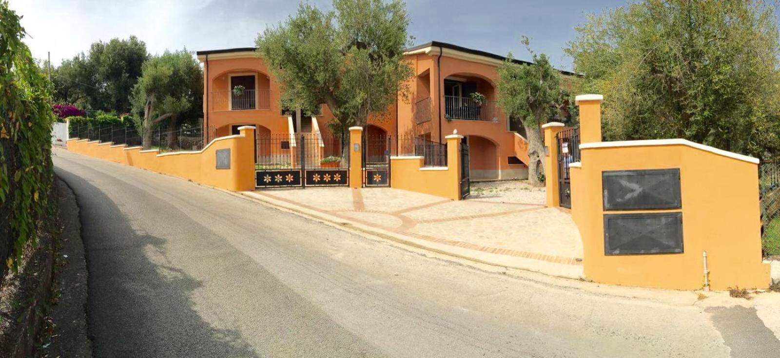 Residence Russo Marina di Camerota Εξωτερικό φωτογραφία